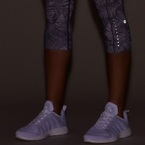 Lululemon Fast & Free Crop (19") - Kindred Spirit Alpine White Multi size 4 - Picture 2 of 16